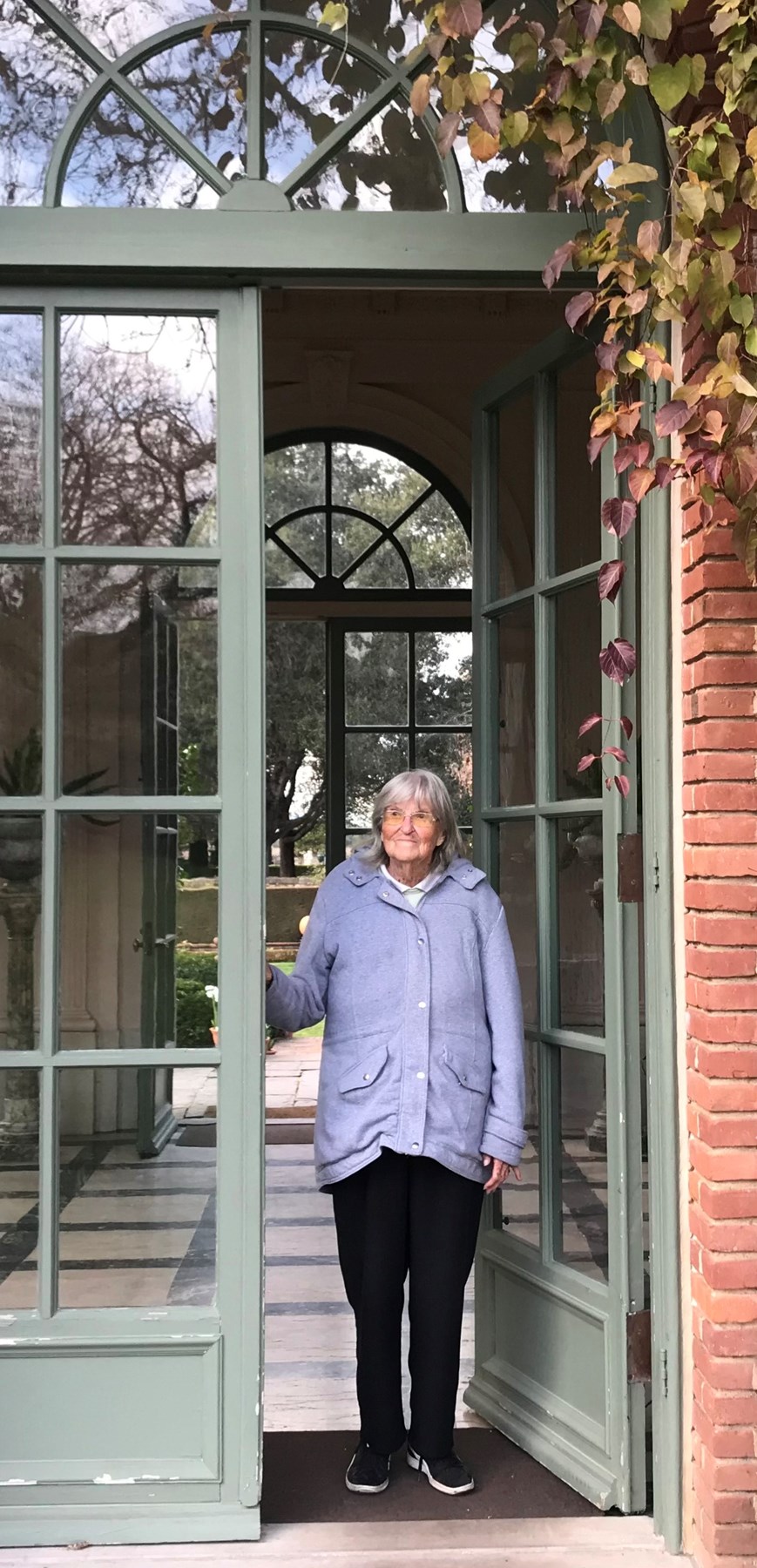 Obituary of Roxanne J O'Shea