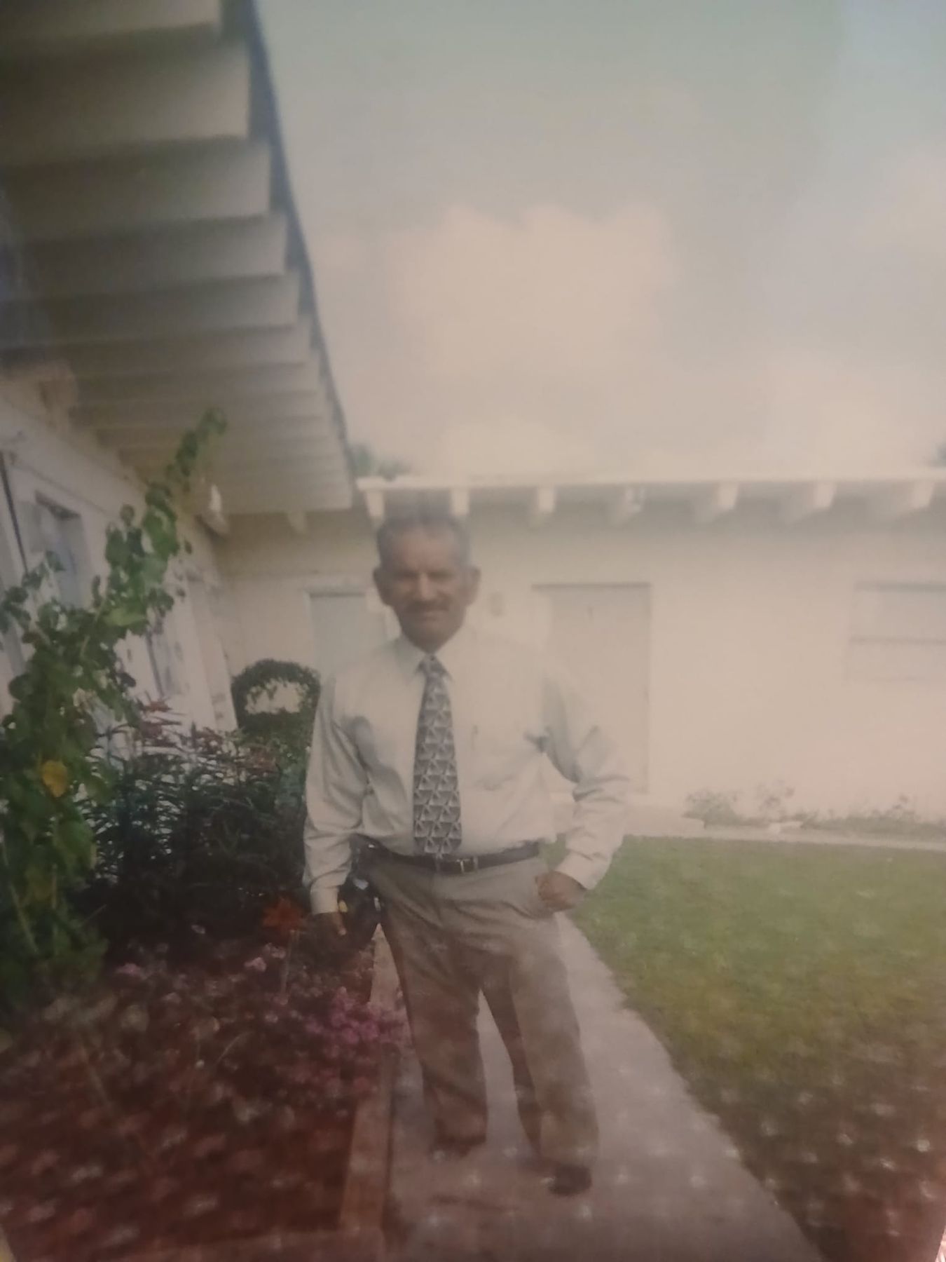 Obituary of Antonio Ramos