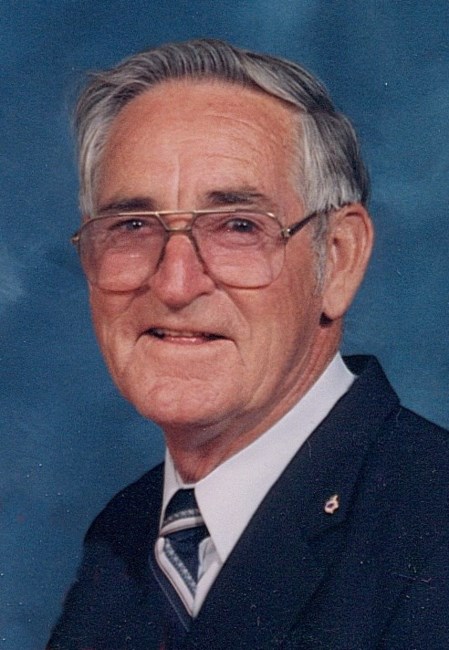 Obituary of Clyde Garland Golden