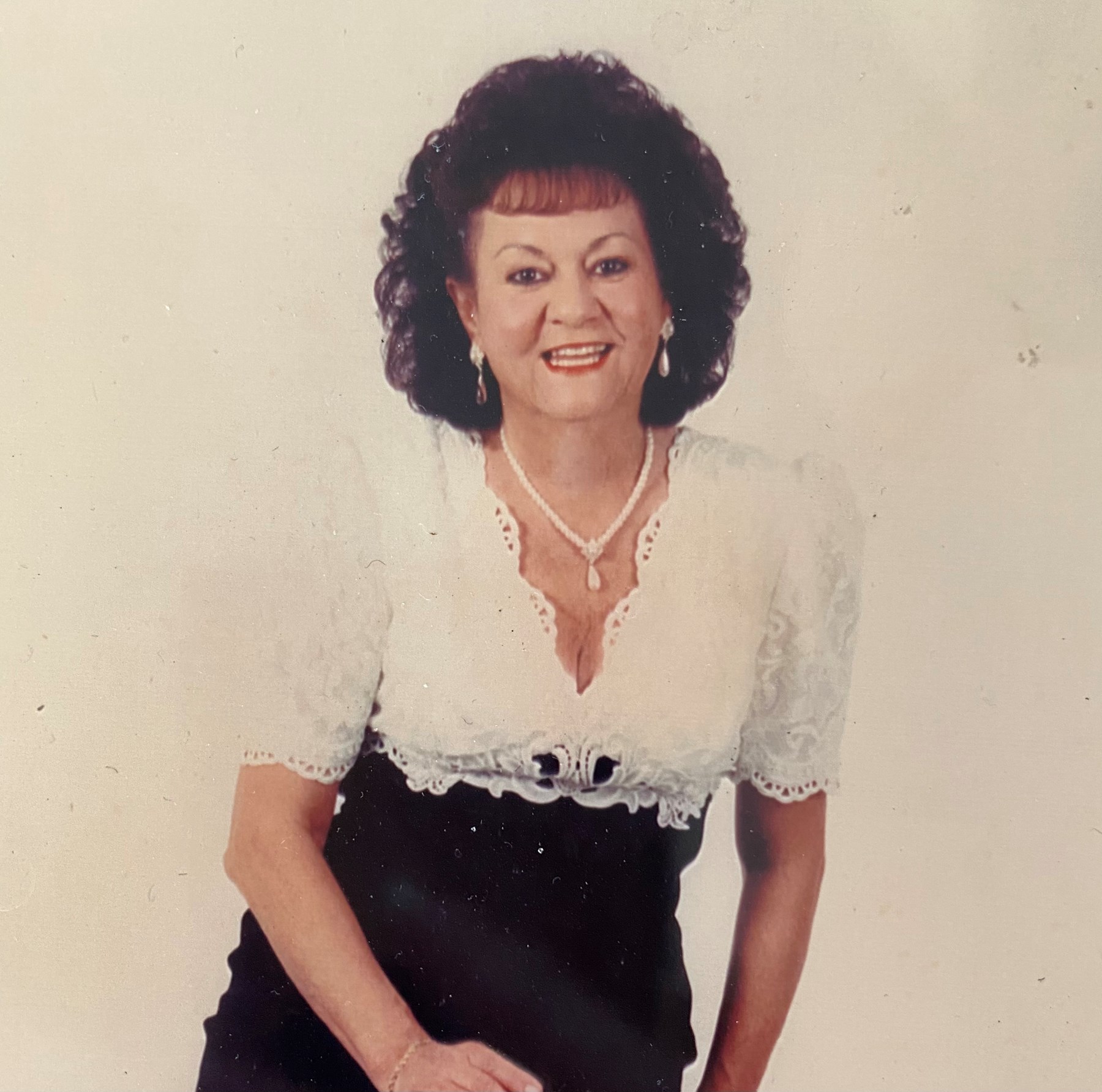 Obituary of Yvonne Cay Jarrett