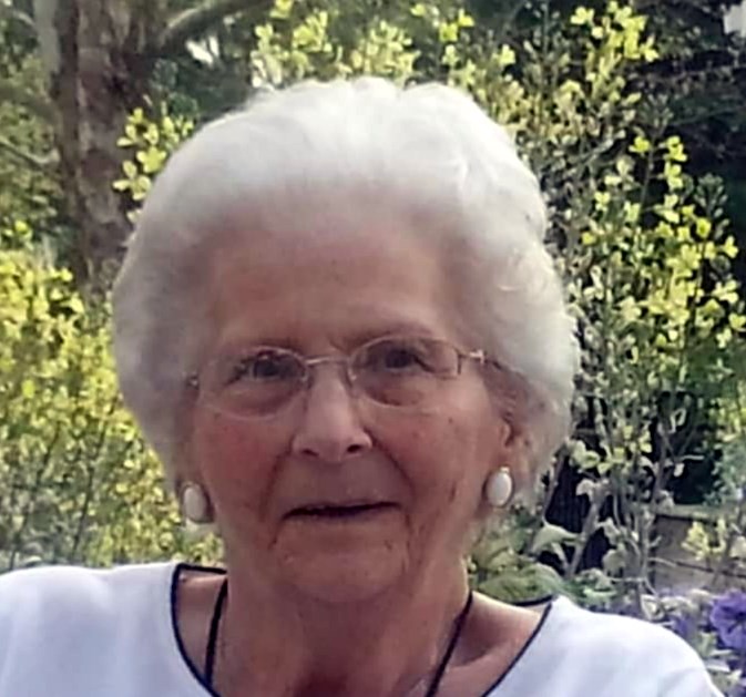 Obituary of Evelyn Shillinglaw Reavis