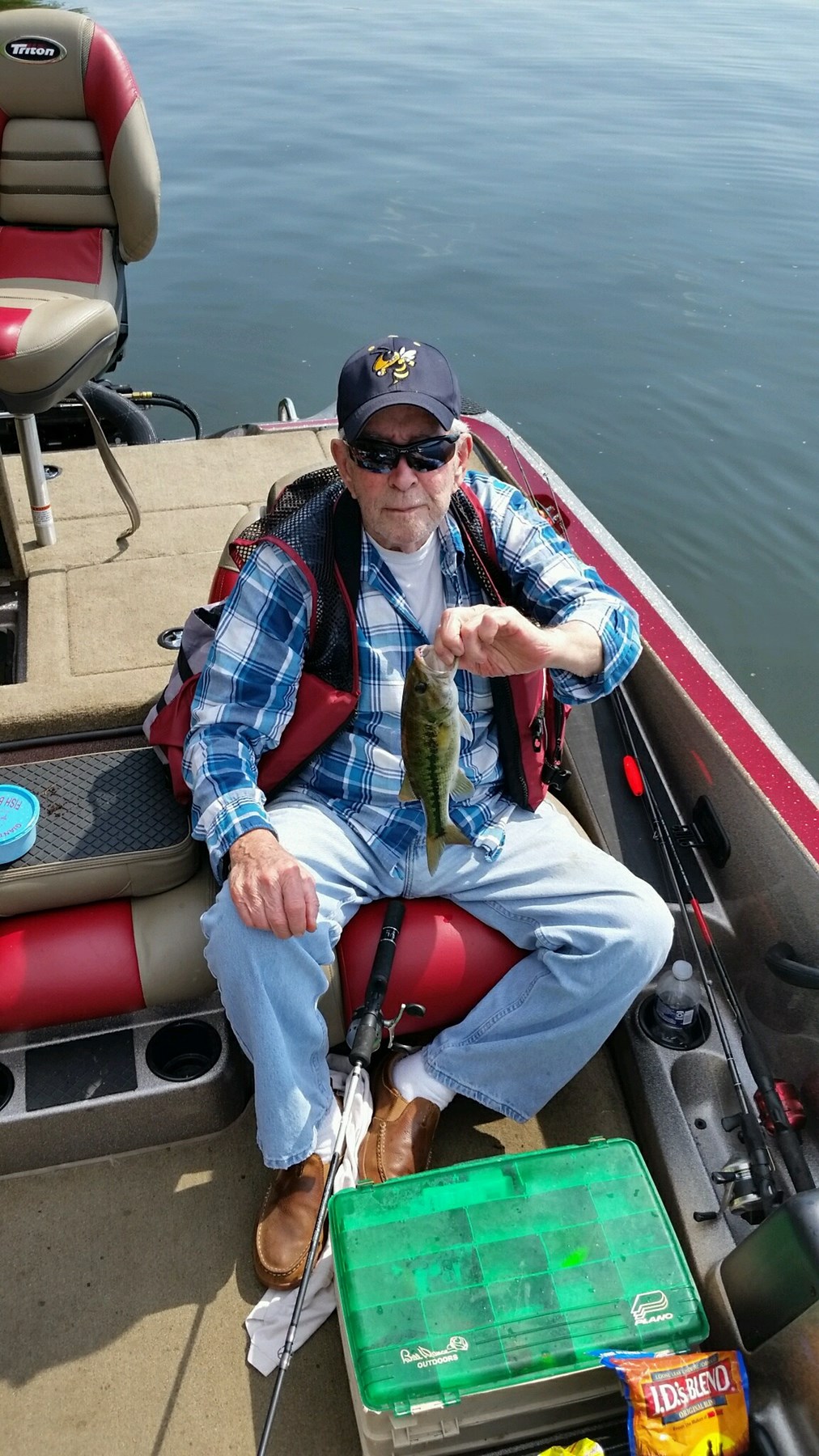 Obituary of James Carl Davies