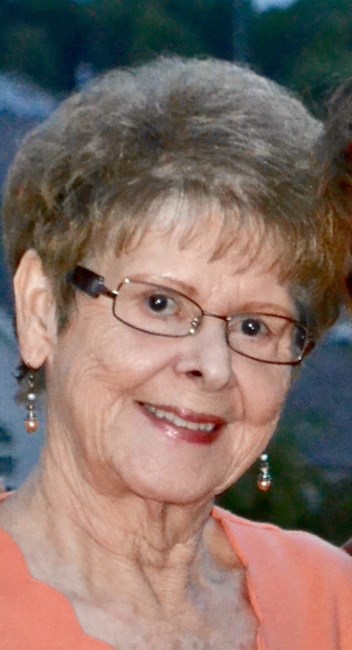 Obituary of Evelyn Marie Bond