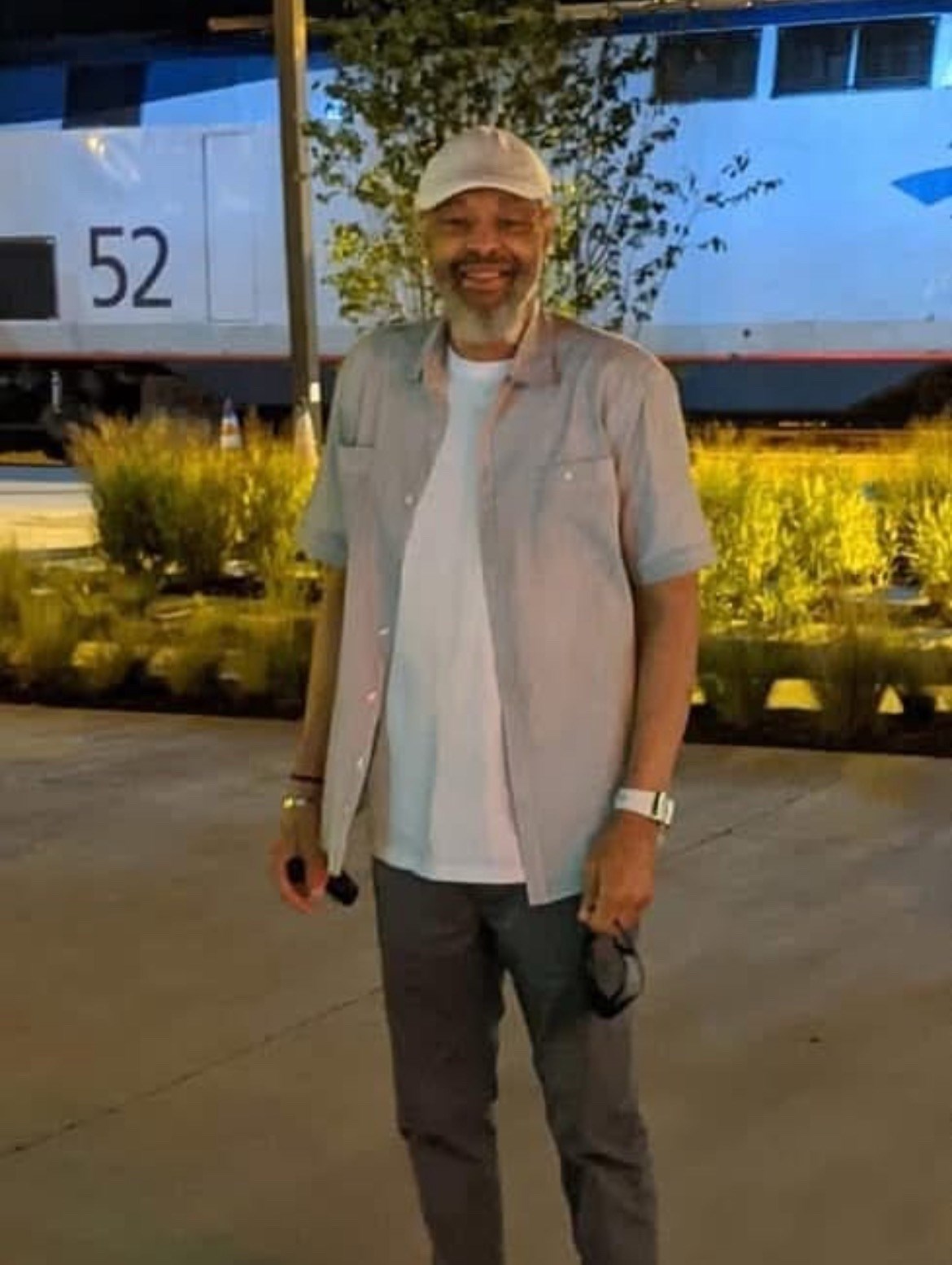 Avis de décès de Mr. Leon C. Robinson