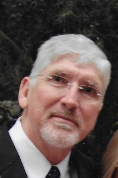 Obituary of Arthur Thomas Houghton, Jr.