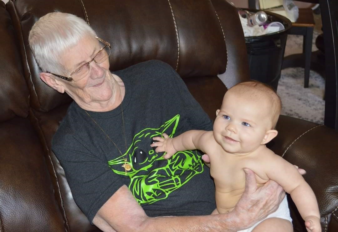 Obituary of Mary Lou Nichols