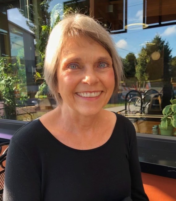 Avis de décès de Jane Larson McGuirk