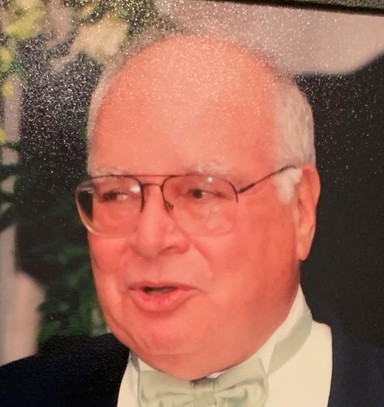 Obituary of Burton Joel Ahrens