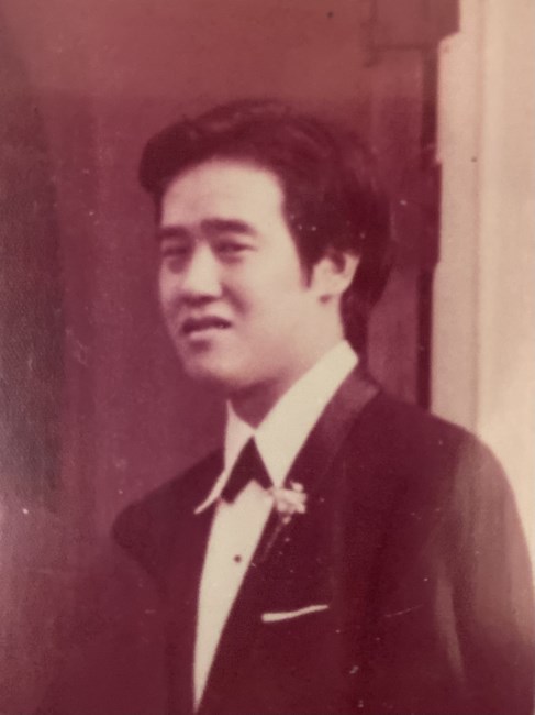 Obituary of Warren Hon Tau Chung