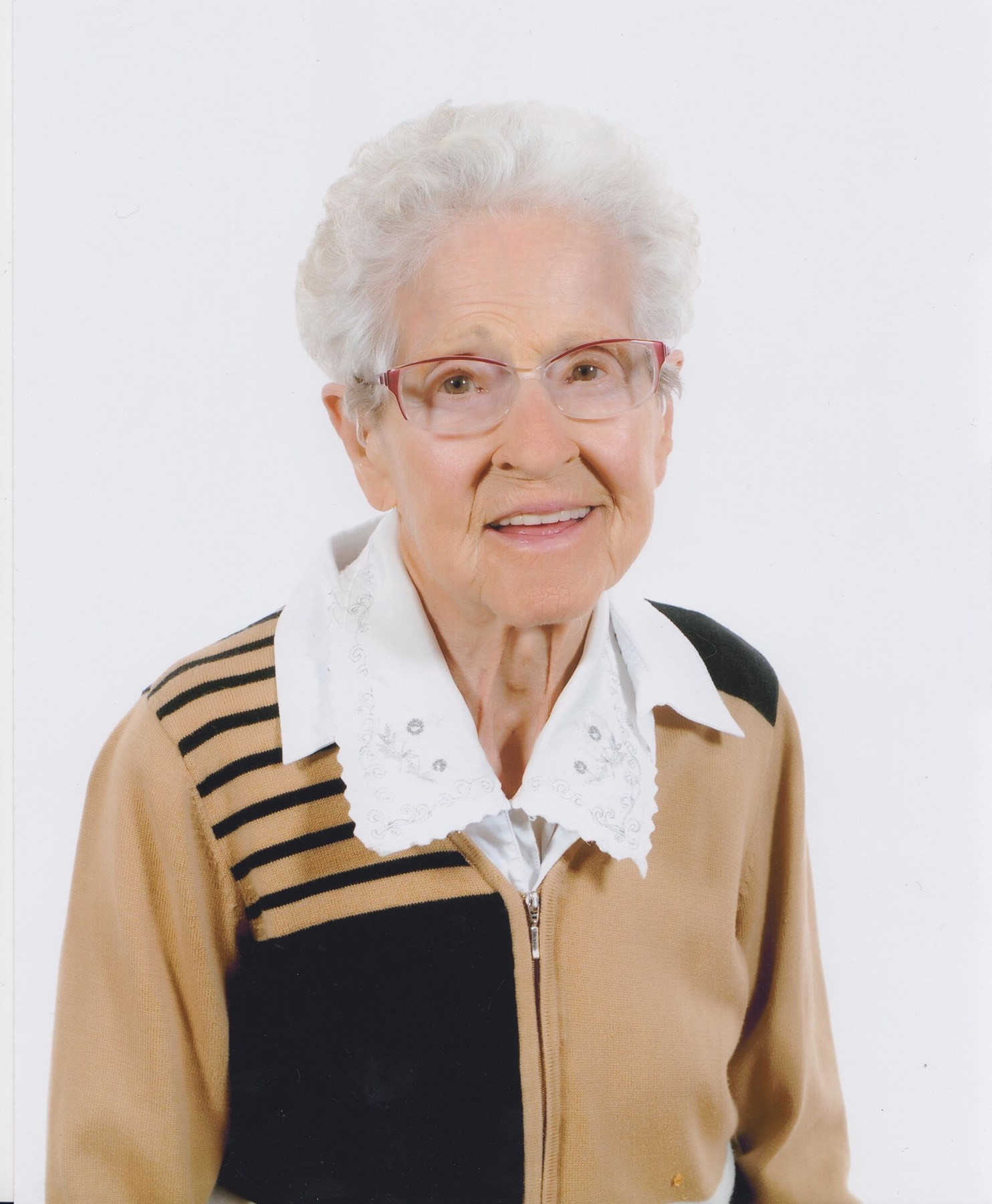 Obituary of Mrs. Jean Regina Riggs