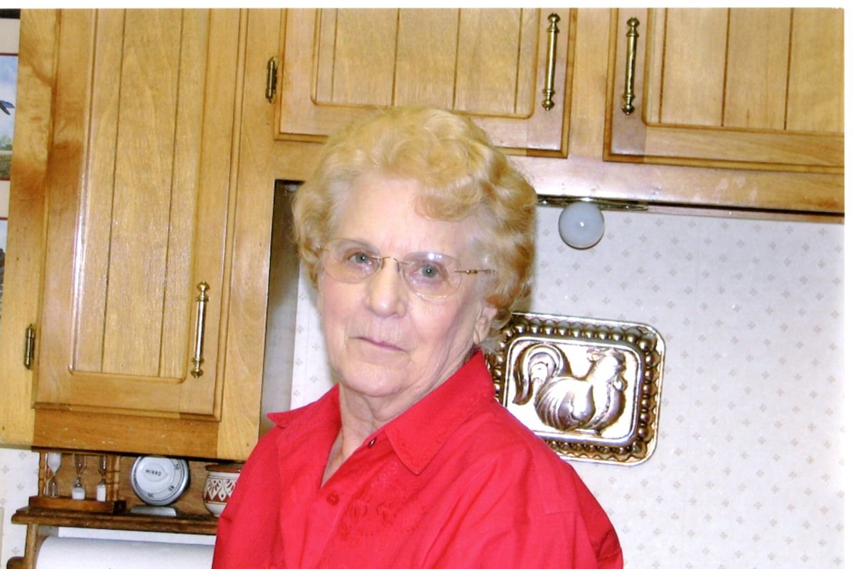 Obituary of Paulene Carol (Brinker) Webb