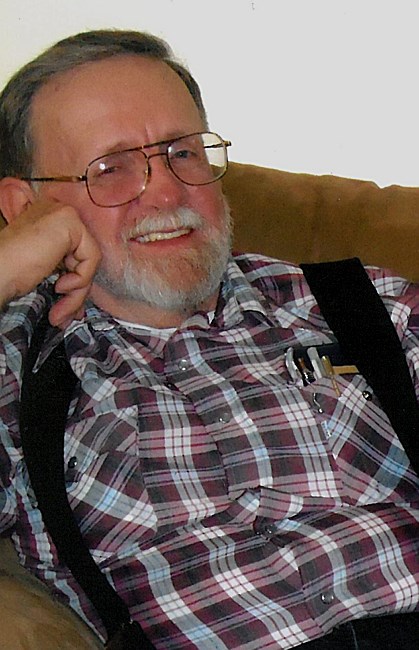 Obituary of Clifford "Larry" Douglas