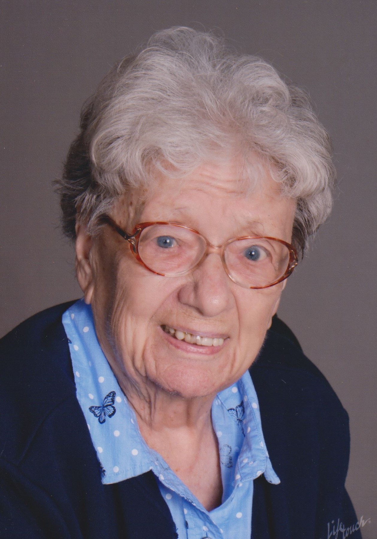 Obituary of Catherine Laura Smith