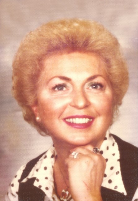 Obituary of Genevieve A. "Genna" Lloyd
