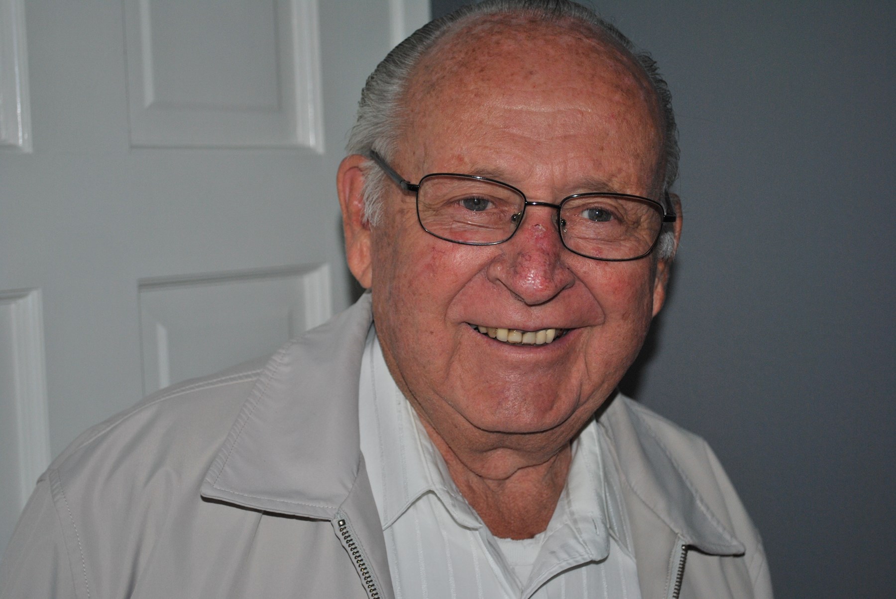 Obituary of Ernie Carlson