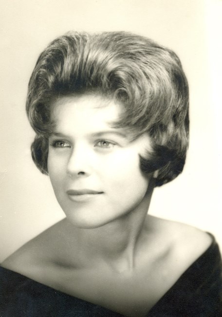 Obituary of Gloria Lynn Lorton