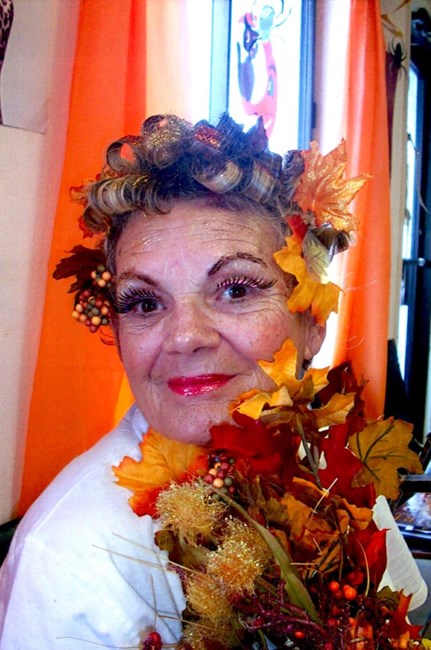 Obituary of Mary Louise "Lucy" Pumputis Holt