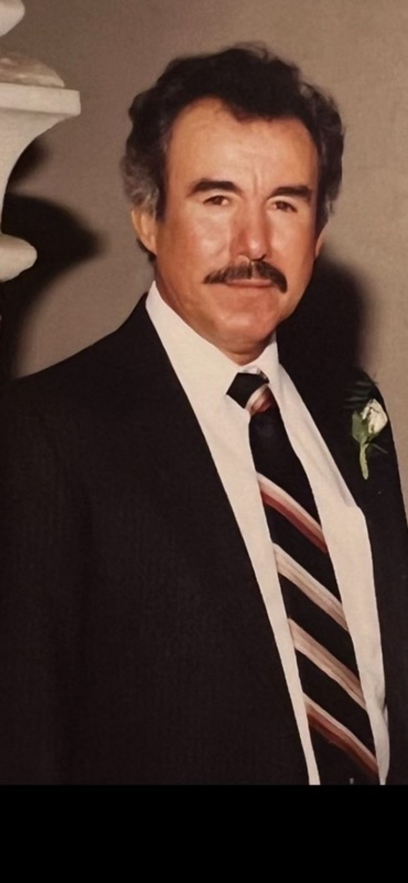 Obituary of Ruben Santos Perales