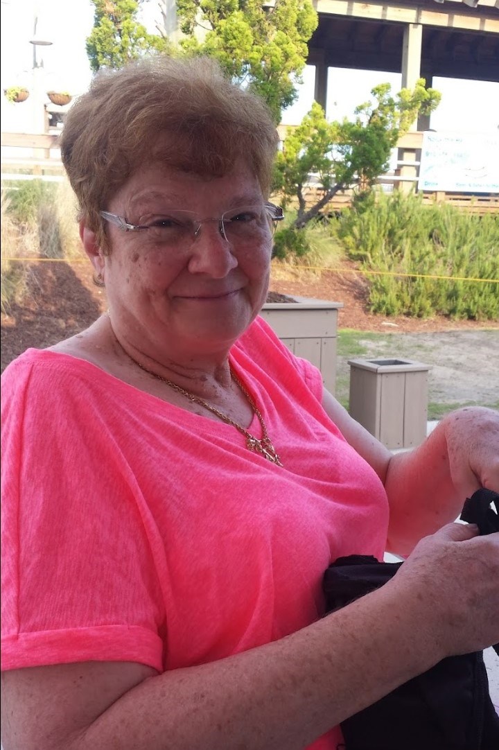 Obituary of Dianne Lusk