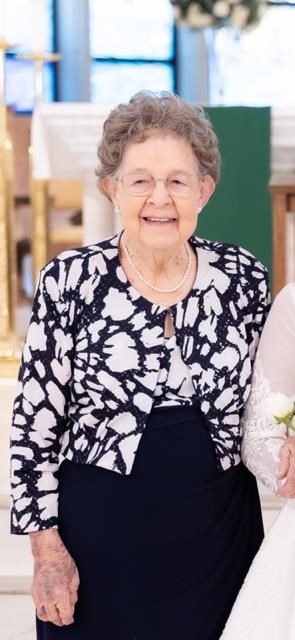Obituary of Elaine Fay Bauman