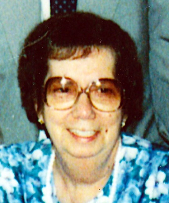 Obituary of Dorothy M. Gray Fellows