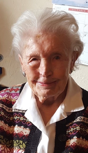 Obituary of Dorothy MacDonald