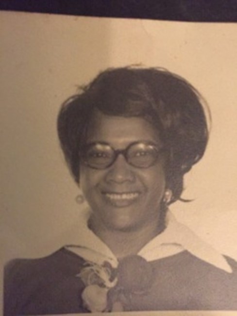 Avis de décès de Mildred Brooks Lee