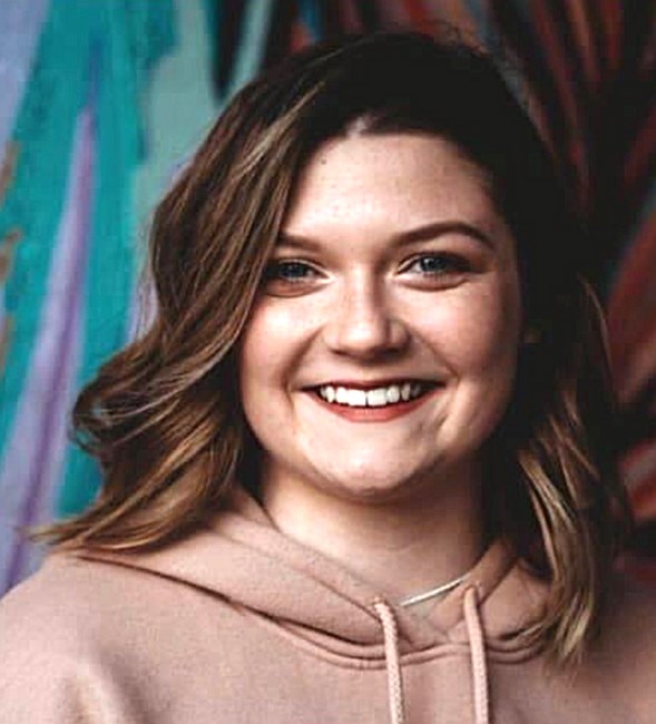 Obituario de Adria Jade Wells