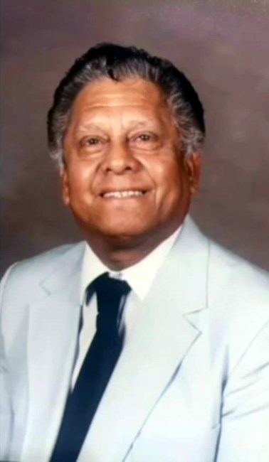 Obituario de Manuel Nieves Camarena