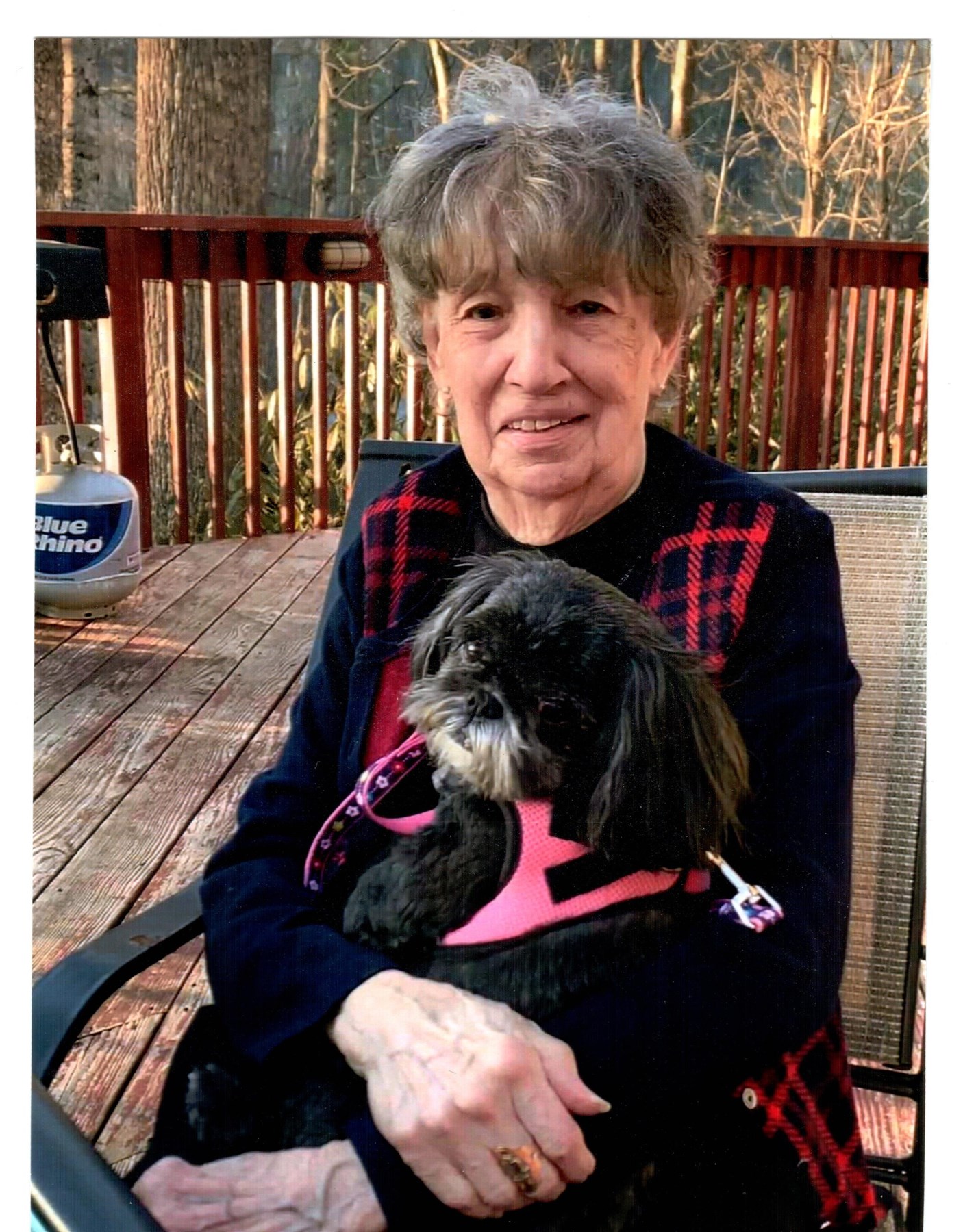 Obituary of Eurasia L. (Lindy) Fernandez