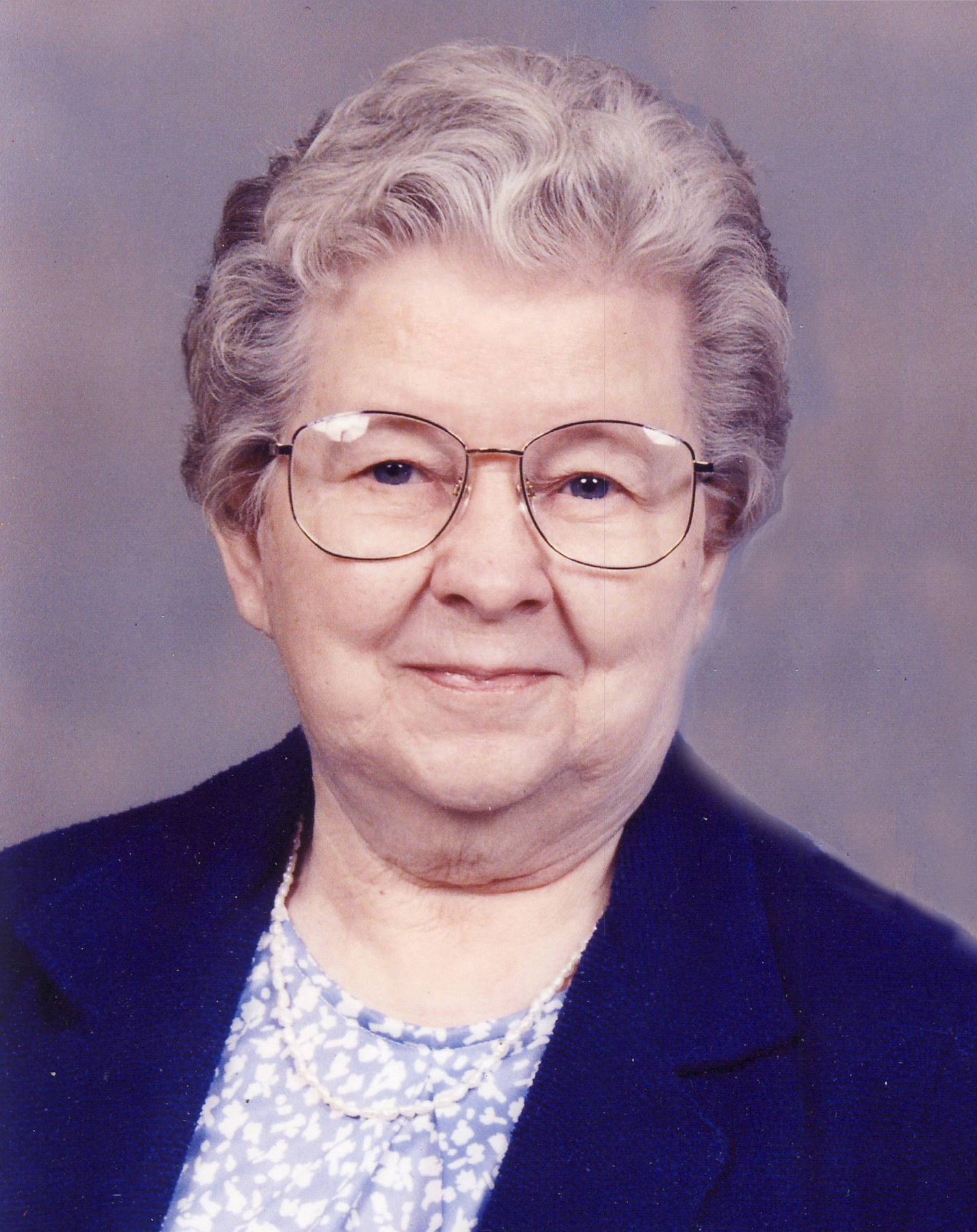 Obituary of Helen May Arnett Lockhart