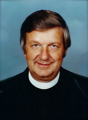 Obituary of Rev. William Charles Lindholm Sr.