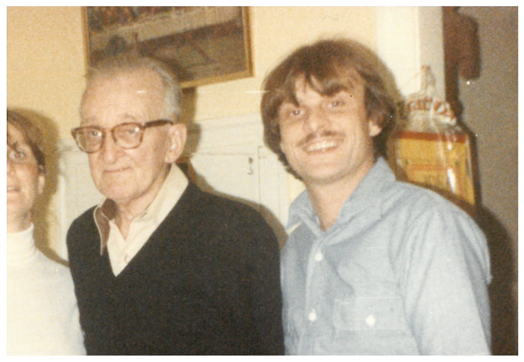 Obituary of Vernon R. Davis