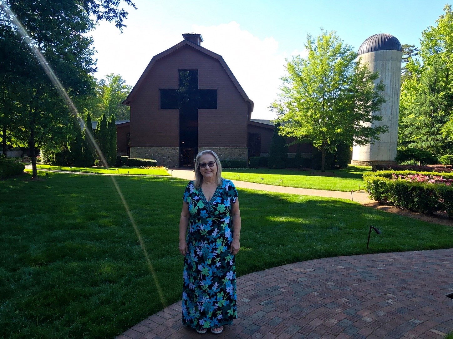 Obituary of Valerie Elizabeth Dine