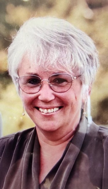 Obituary of Lois E. Handley