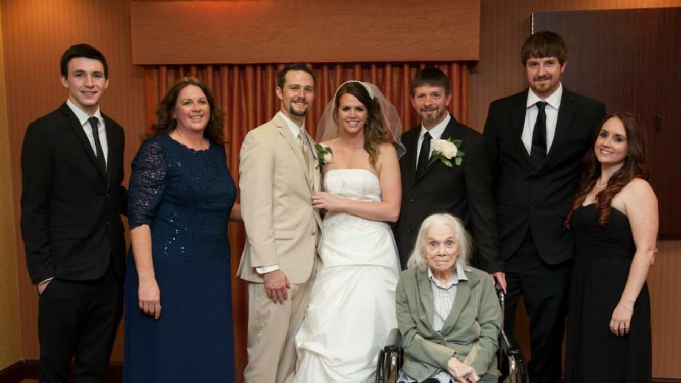 Obituary of Mileen Margaret Sinclair