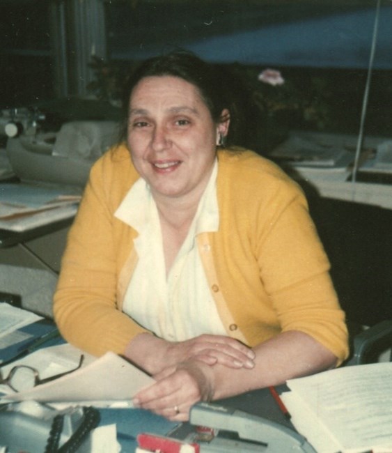 Obituary of Henrietta Slote