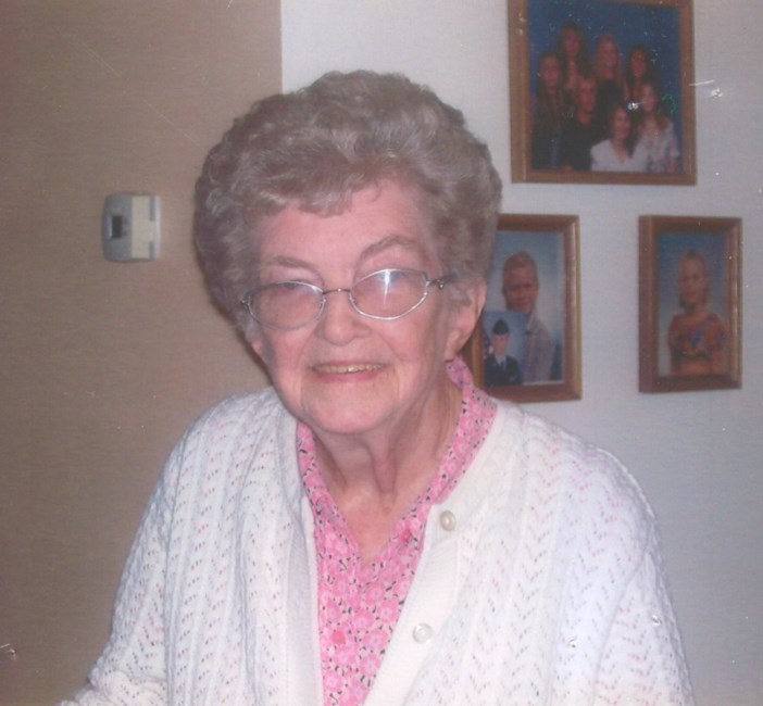 Obituary of Regina Hennes