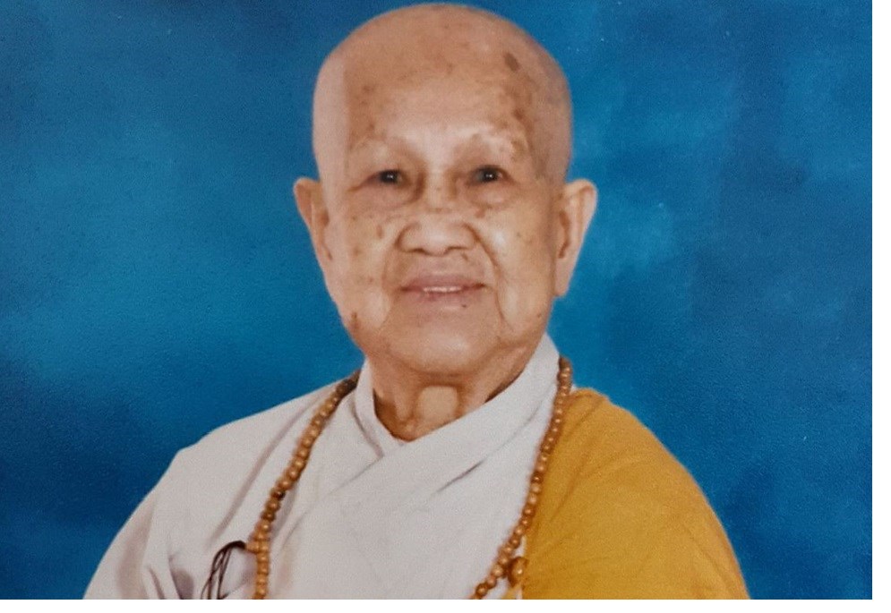 Obituary of Loi Thi Tran
