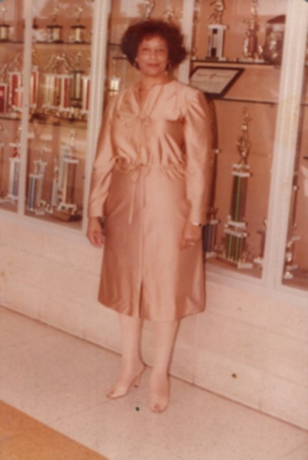 Obituary of Mrs. Ruby Marion Elmore Williams