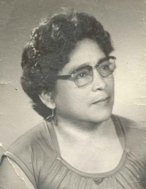 Obituario de Teresa Canales