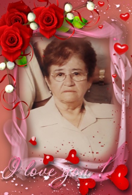Obituary of Maria Consuelo Banuelos