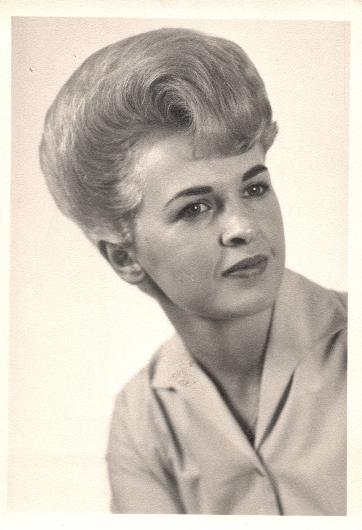 Obituary of Bonnie Jean Dodson Yater