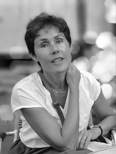 Obituary of Annette Clara de Leeuw-Ullian