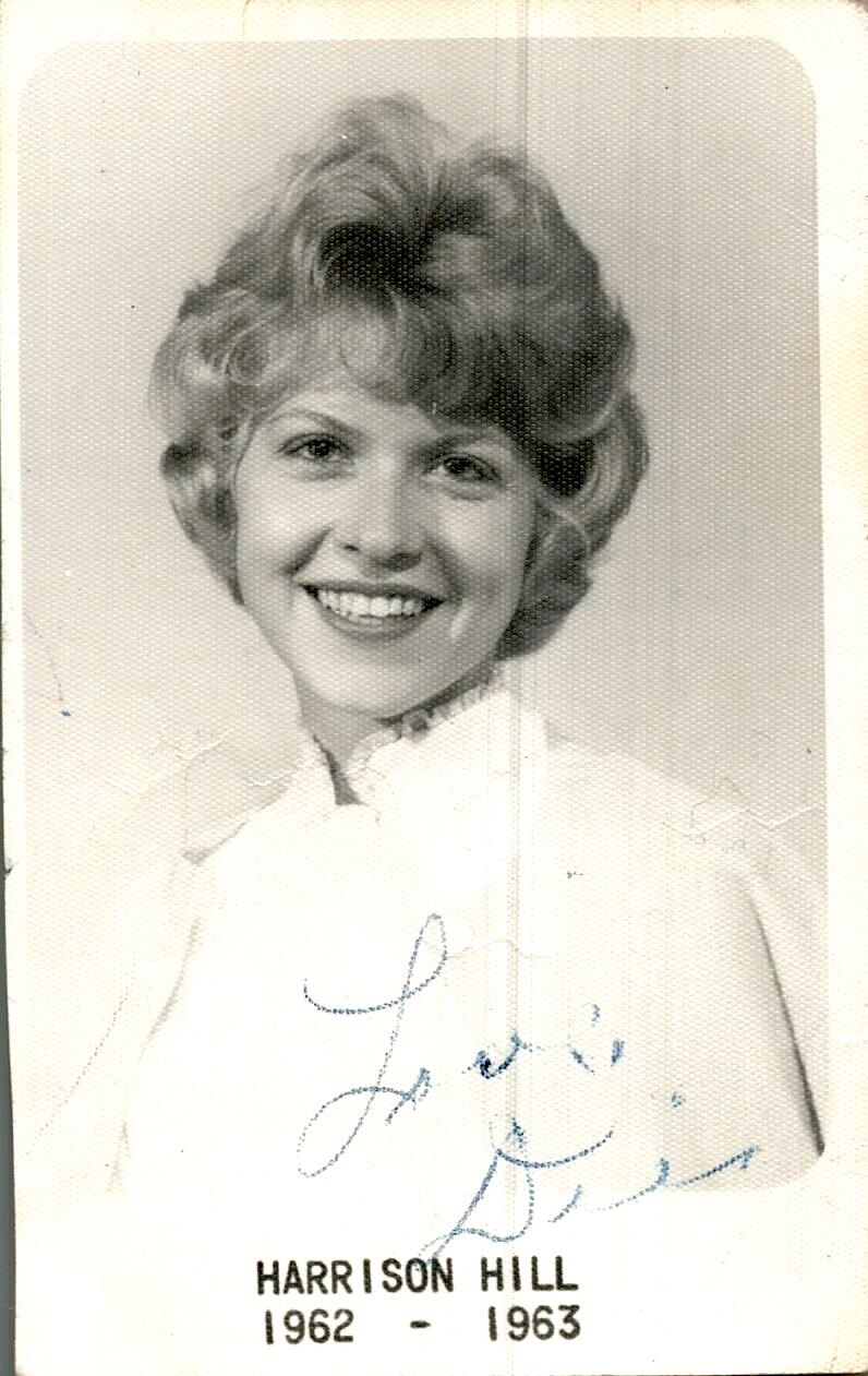 Obituary of Carole Diane Roe