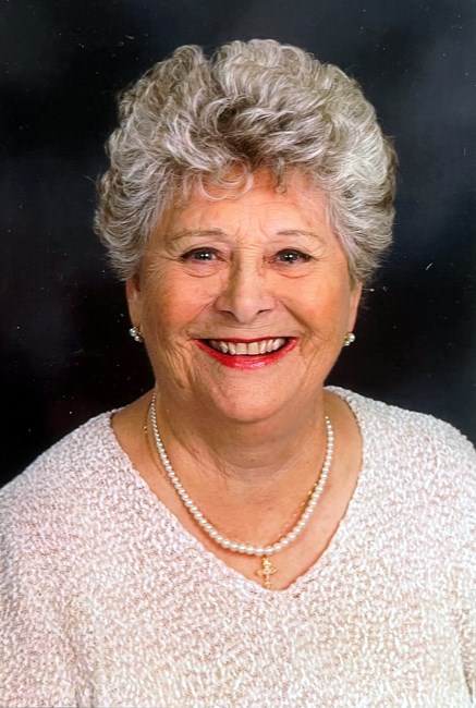 Obituary of Solange Hall