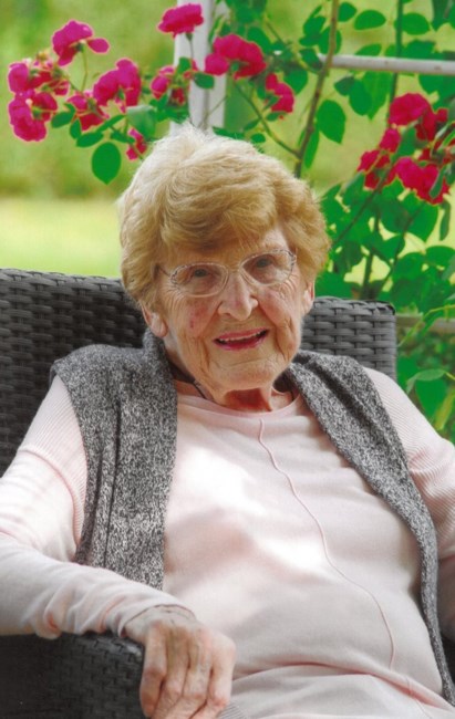 Obituary of Lillian (Pat) Marie Case (nee Chapple)