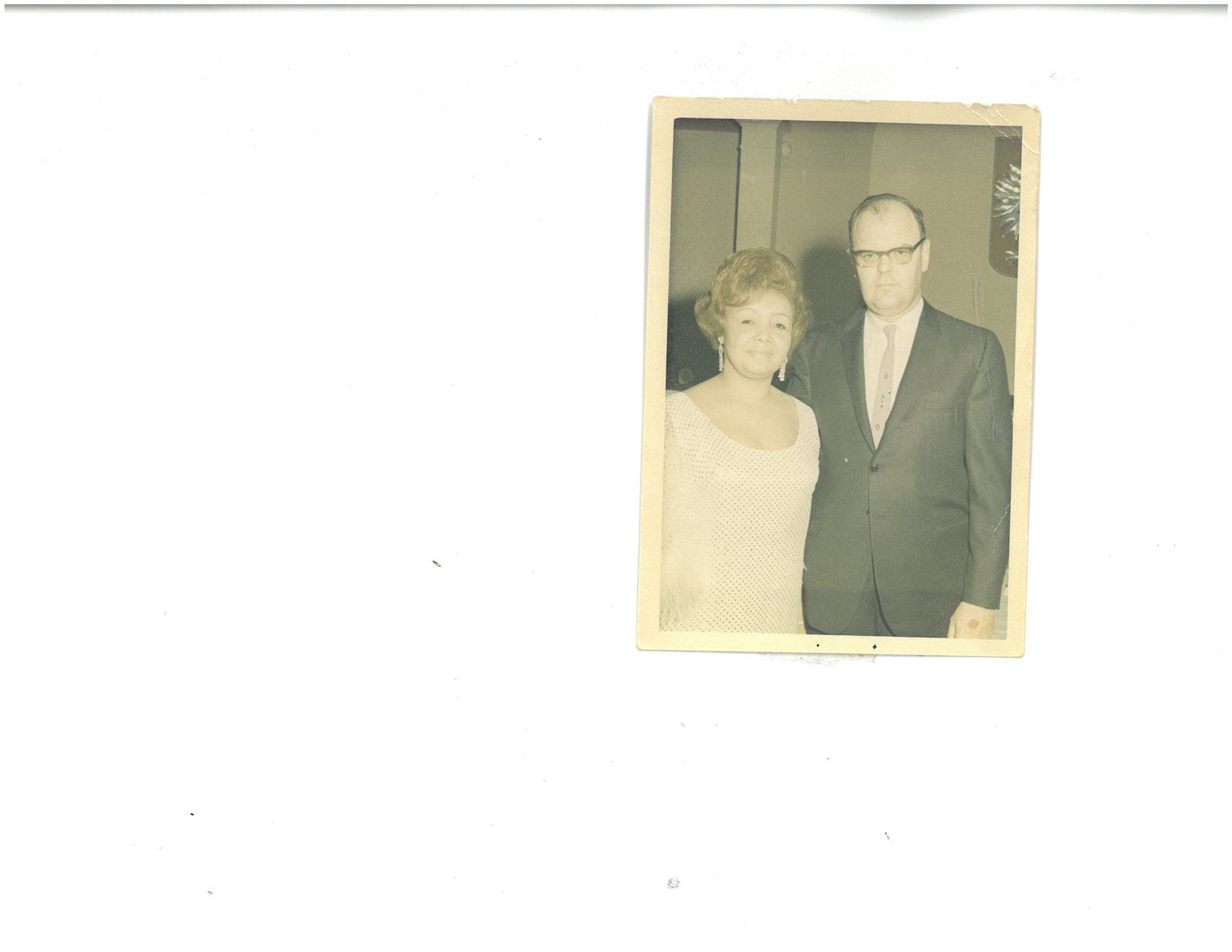 Obituary of Rosaline Fernandez Anderson