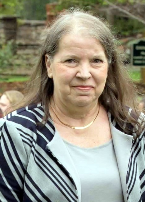 Obituary of Linda L. Stoldt
