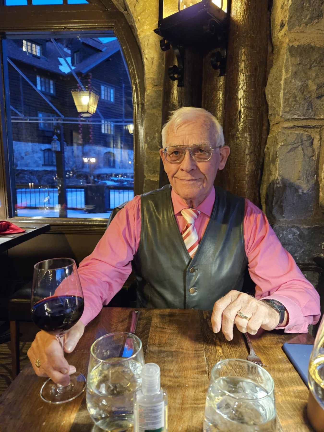 Obituary of John Van Akkeren